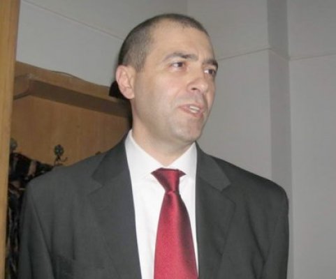 Când politicul îşi bagă coada în alegerile de la Ovidius...